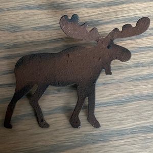 Rustic Moose Brooch.  3” W x 2 1/4” H.  Rust Metal In Color